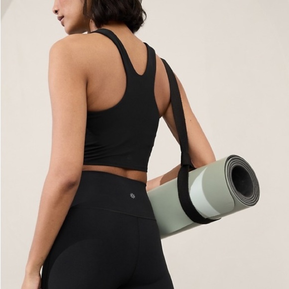 Athleta Women’s Conscious Crop Top